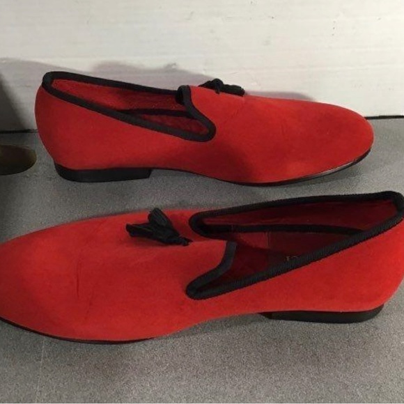 Lightly used mens size 13 Ferucci slides. Kept in pristine condition. - Picture 4 of 6